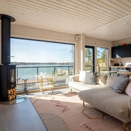 North - Armas Hébergement de vacances *